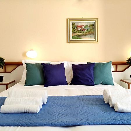 Club Hotel Residence Чезенатико Экстерьер фото