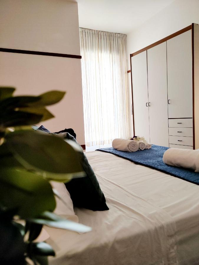 Club Hotel Residence Чезенатико Экстерьер фото