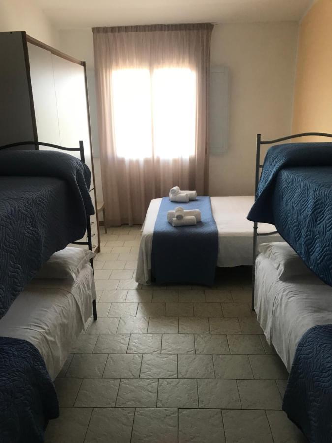 Club Hotel Residence Чезенатико Экстерьер фото